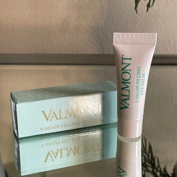 Valmont V-Shape Filling Eye Balm Deluxe Sample NEW - Picture 2 of 6